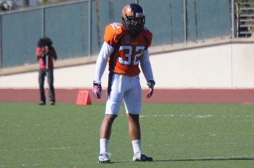 Sophomore Marquice O'Leary broke the program record for solo tackles in a game with 13 in Citrus' loss to Long Beach. Photo By: Natalia Ponce.