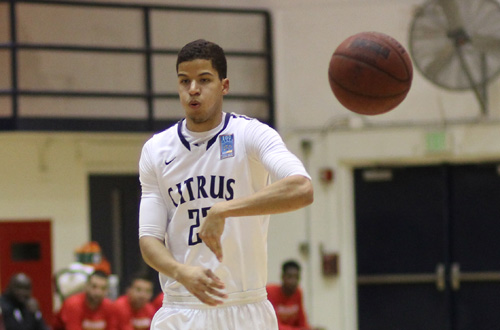 Freshman Ryan Wiley had a team high 16 points in Citrus' win at Glendale. Photo By: Halayna De Avila.